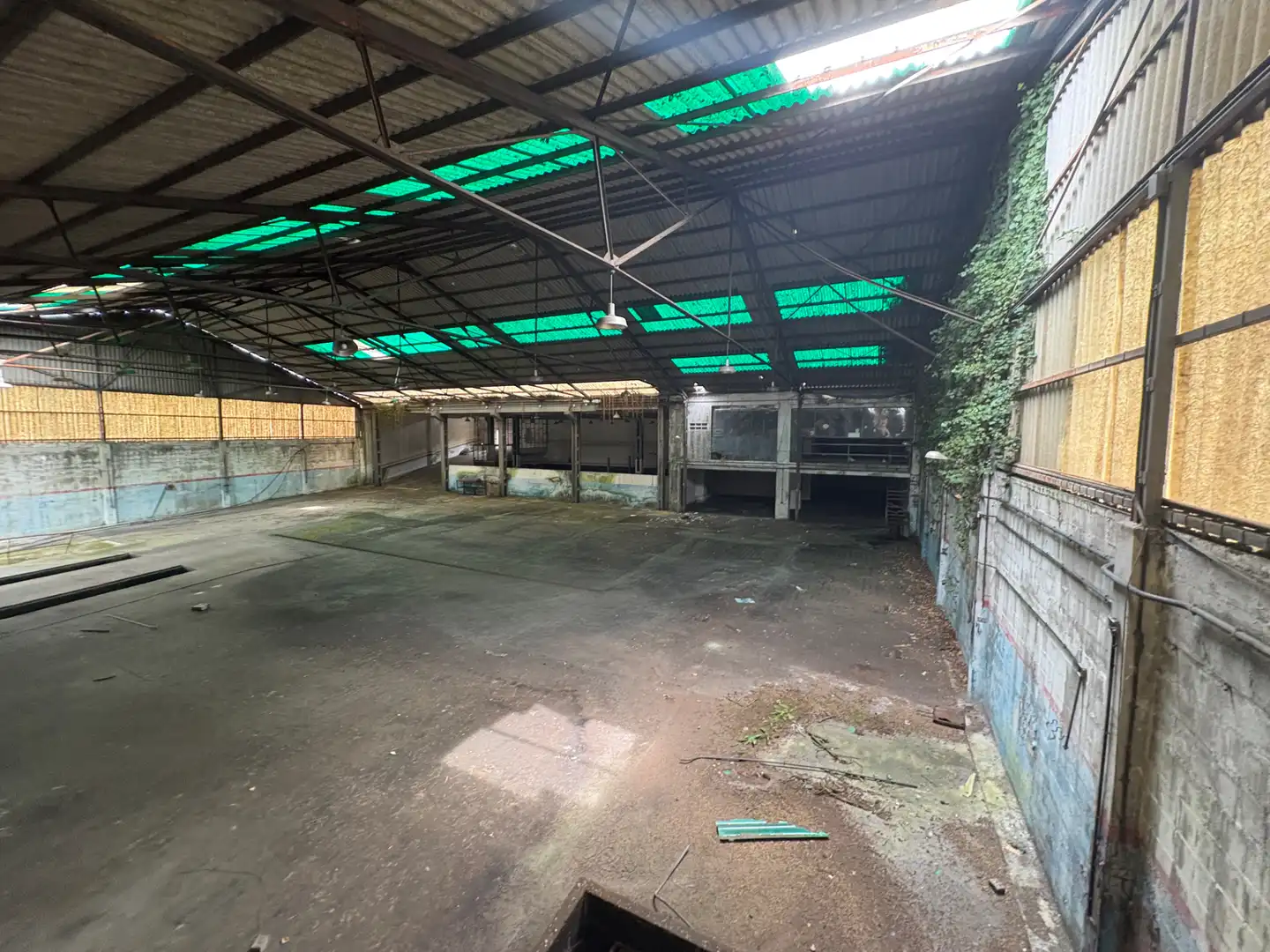 Industrial buildings for sale in Betanzos