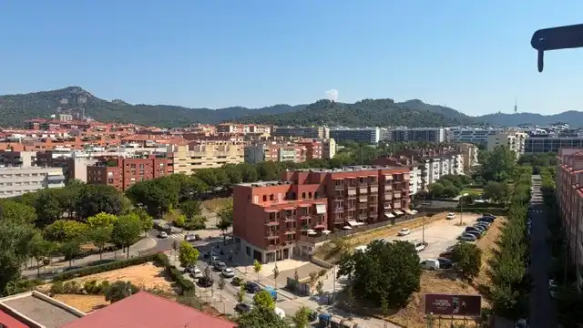 Vista exterior de Piso en venta en Sant Feliu de Llobregat con Calefacción y Parquet