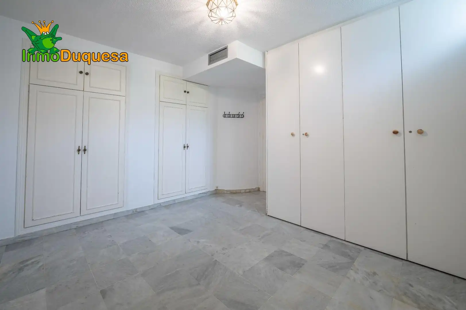 Maison jumelée à vendre à Genil, imagen 44