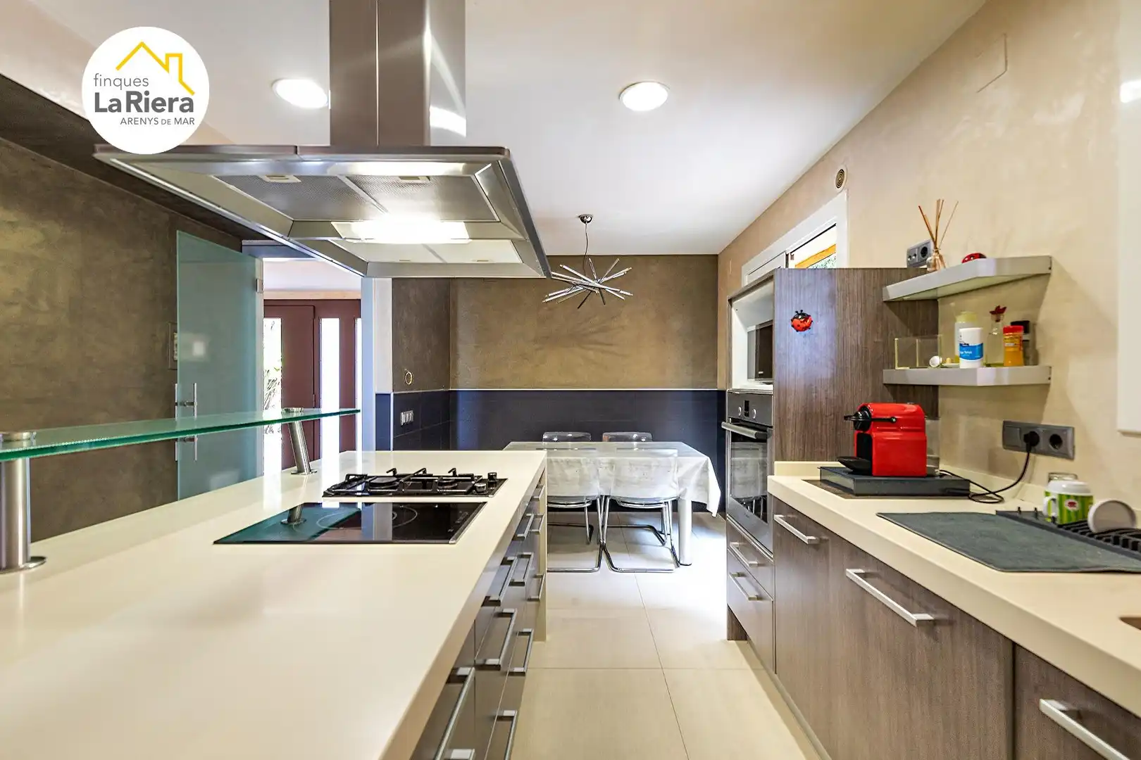 Cocina de Casa o chalet en venta en Arenys de Mar con Aire acondicionado, Calefacción y Jardín privado