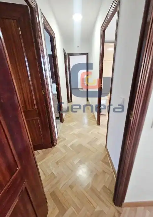 Pis en venda en Alicante / Alacant amb Parquet, Terrassa i Moblat