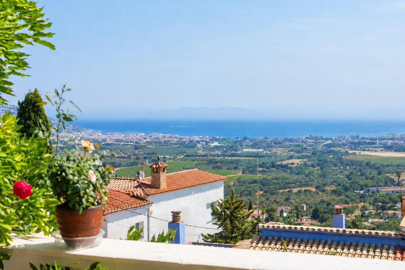 Vista exterior de Casa o xalet en venda en Roses amb Aire condicionat, Calefacció i Terrassa