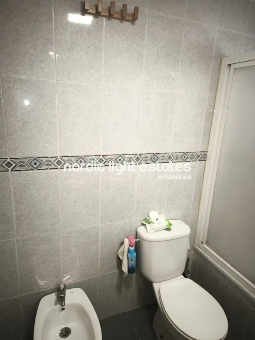 Baño de Piso en venta en Málaga con Terraza, Trastero y Piscina