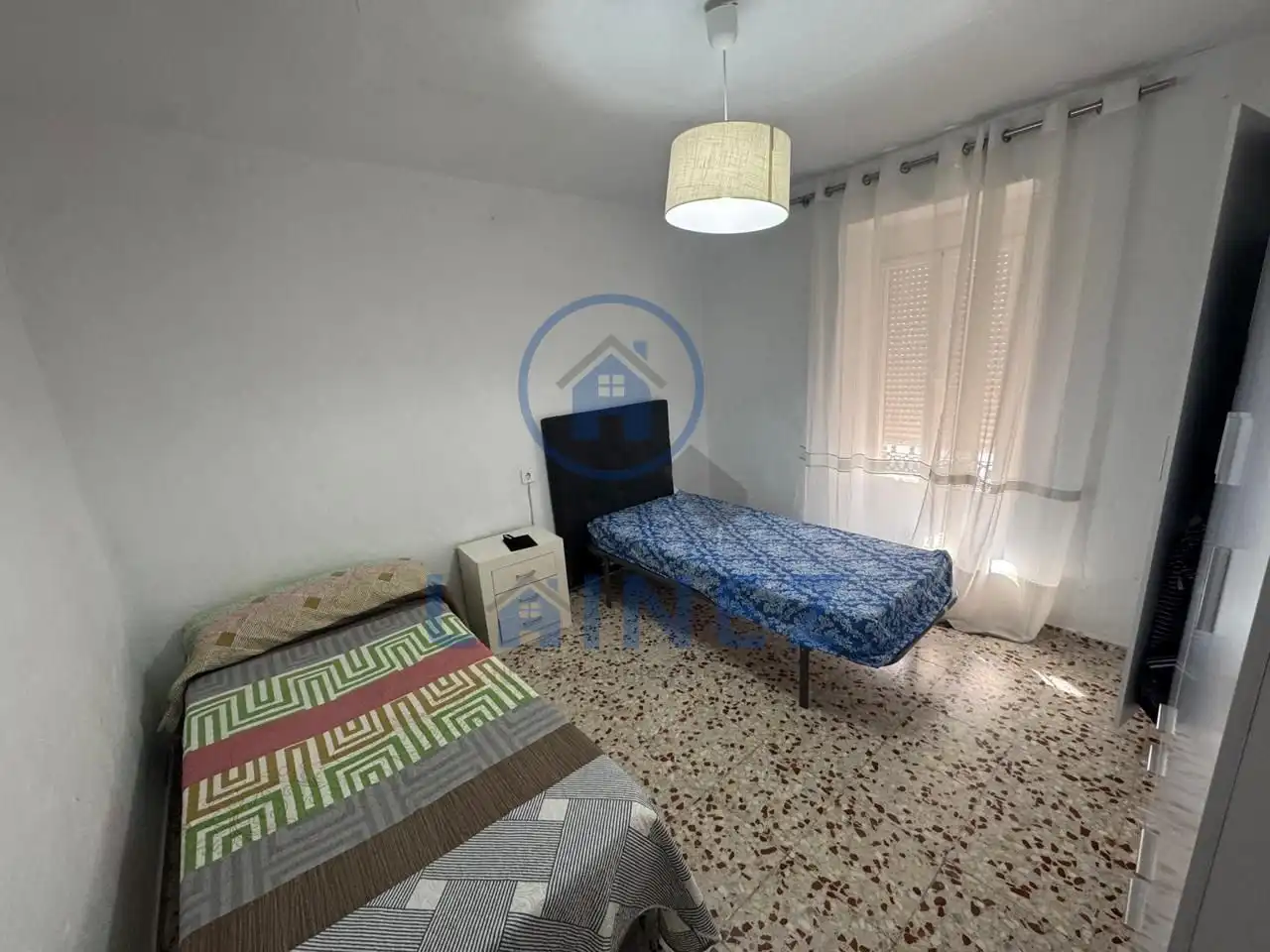 Dormitori de Casa adosada en venda en Bujalance amb Aire condicionat, Terrassa i Traster