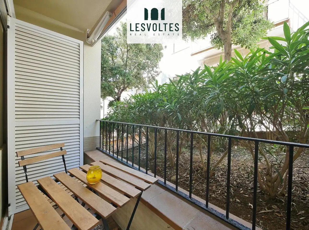 Vista exterior de Apartament de lloguer en Palafrugell amb Calefacció, Terrassa i Moblat