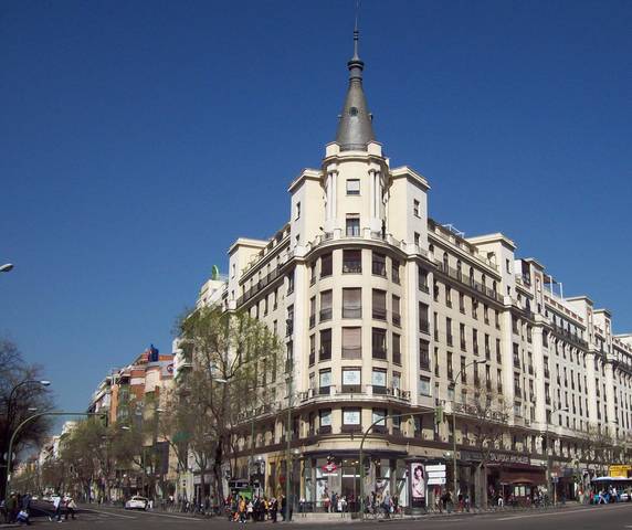 Garaje en Venta en Calle de Agustina de Aragón en Lista