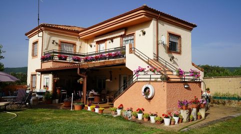 Photo 2 of Houses for sale in Cuadros, León