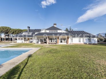 House with balcony for sale in Sant Pere de Vilamajor