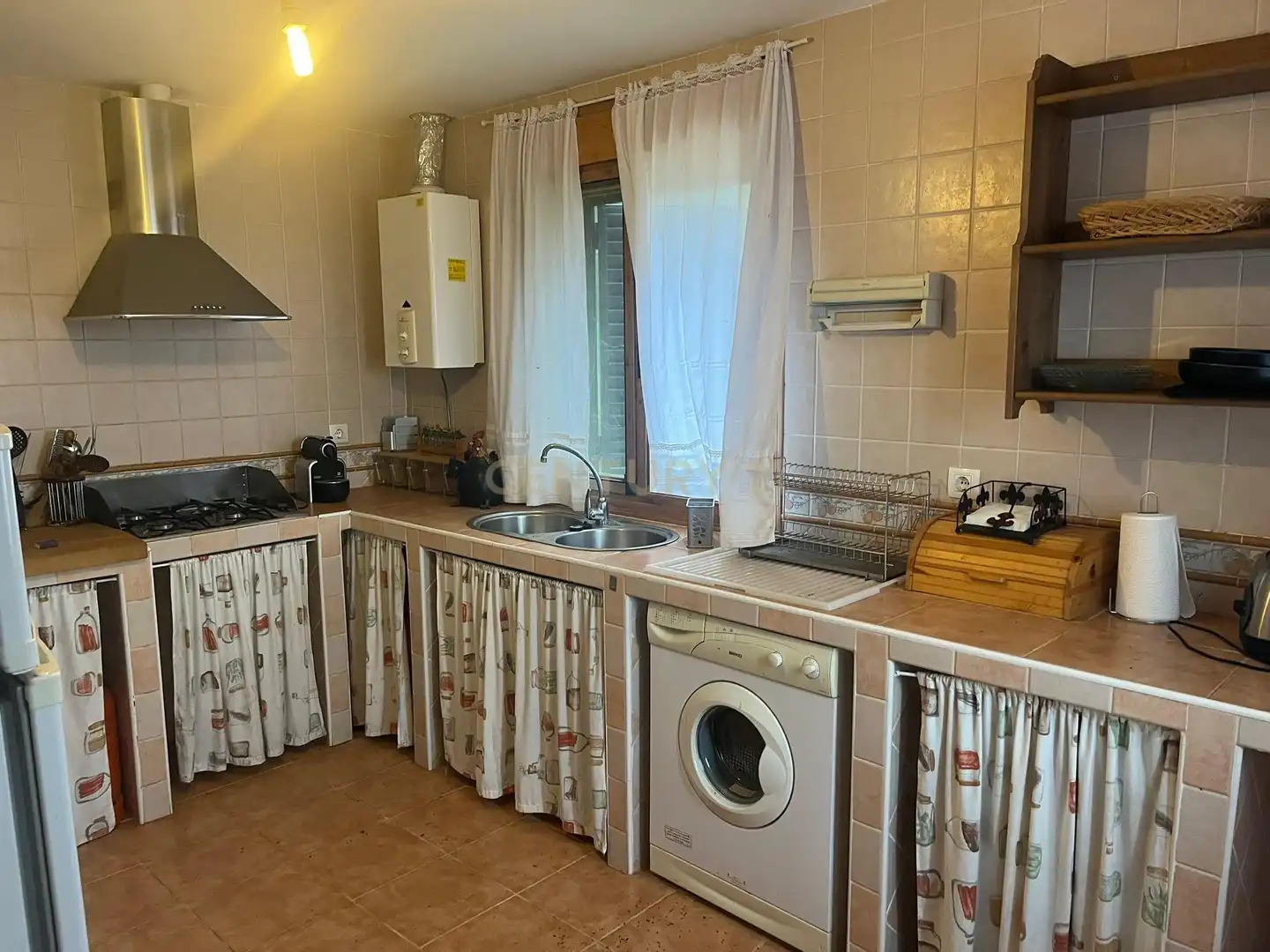 Küche von Wohnungen zum Verkauf in Cáceres mit Privatgarten und Schwimmbad