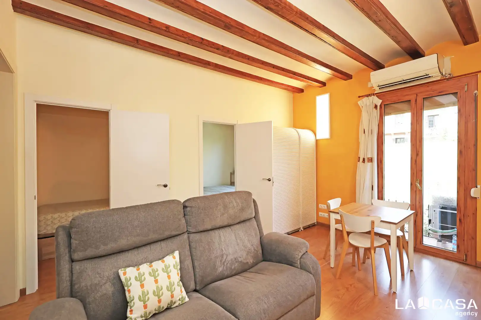 Appartamento con terrazza in vendita a Eixample