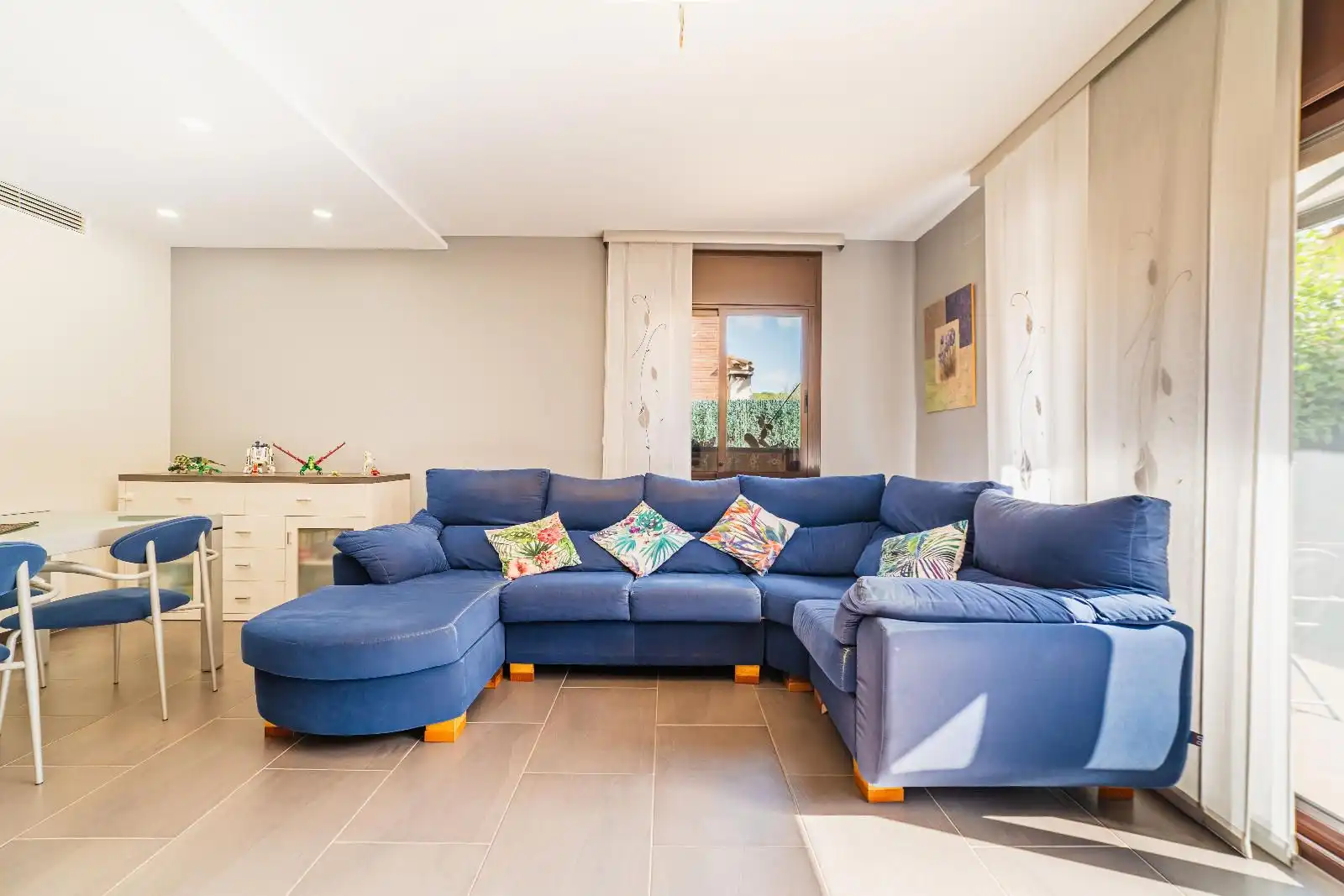 Casa amb jardí en venda a Esteve Albert i corp, imagen 5