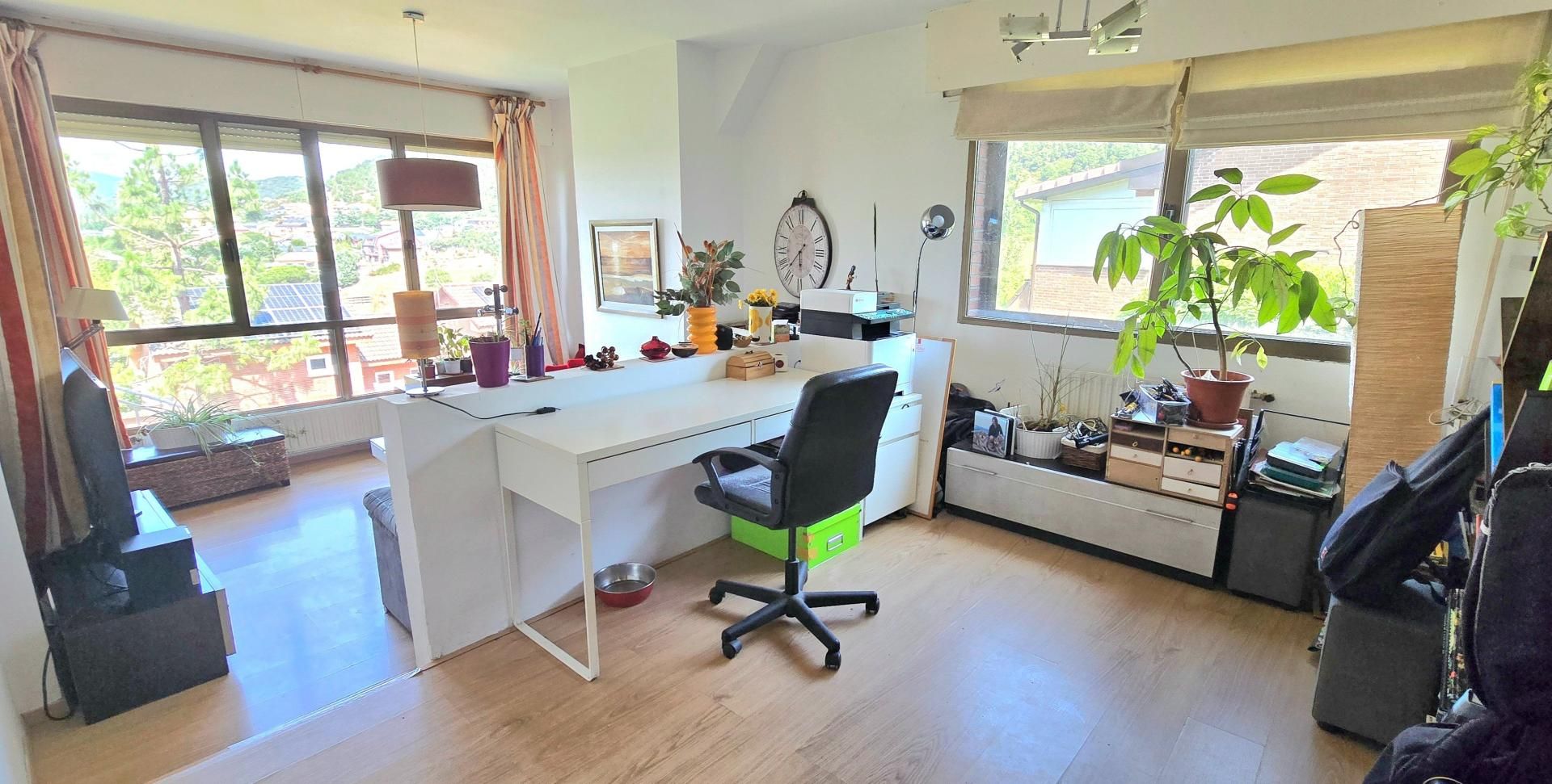 Sala de estar de Casa adosada en venta en Collado Mediano con Aire acondicionado, Calefacción y Terraza