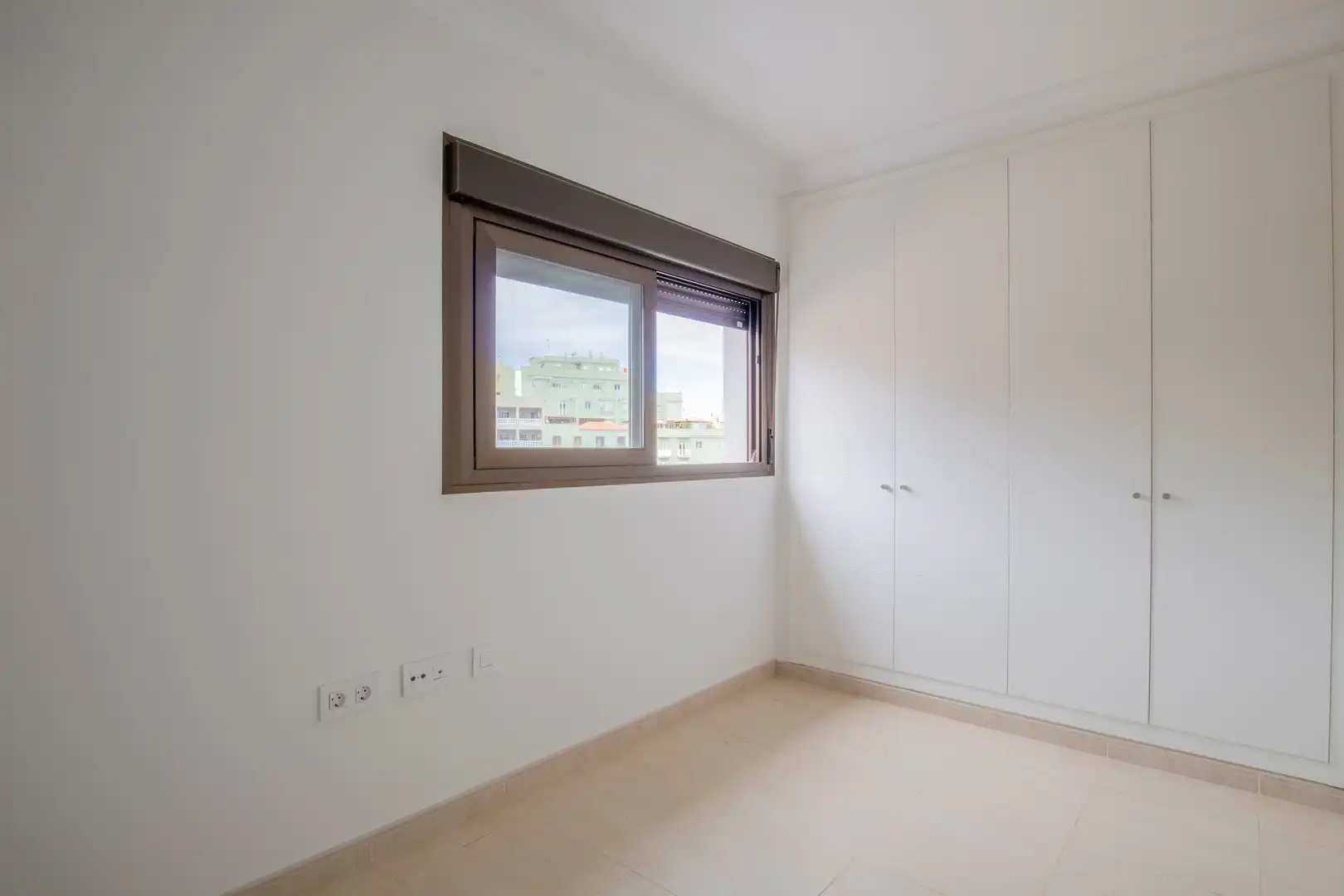 Flat to rent in SAPUR, imagen 8