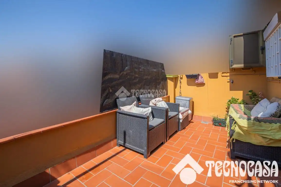 Terraza de Piso en venta en Santa Coloma de Gramenet con Aire acondicionado, Parquet y Terraza
