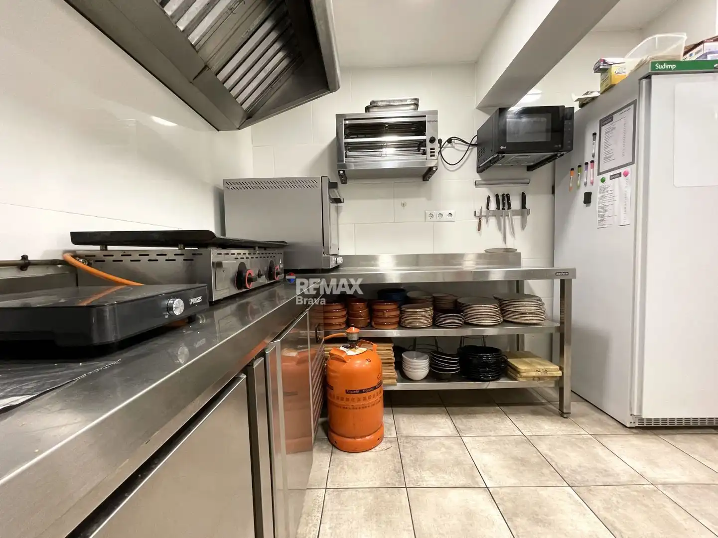 Business premises to rent in Avenida AV DE LA GOLA DE L ESTANY, imagen 20