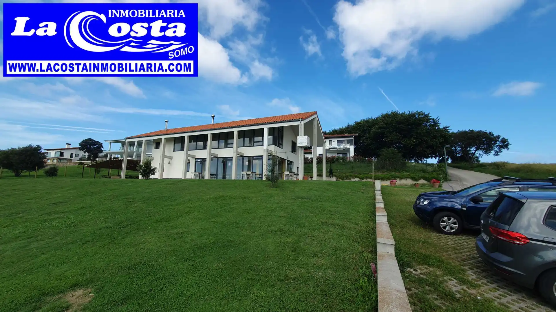 Vista exterior de Casa o xalet en venda en Ribamontán al Mar amb Calefacció, Jardí privat i Terrassa