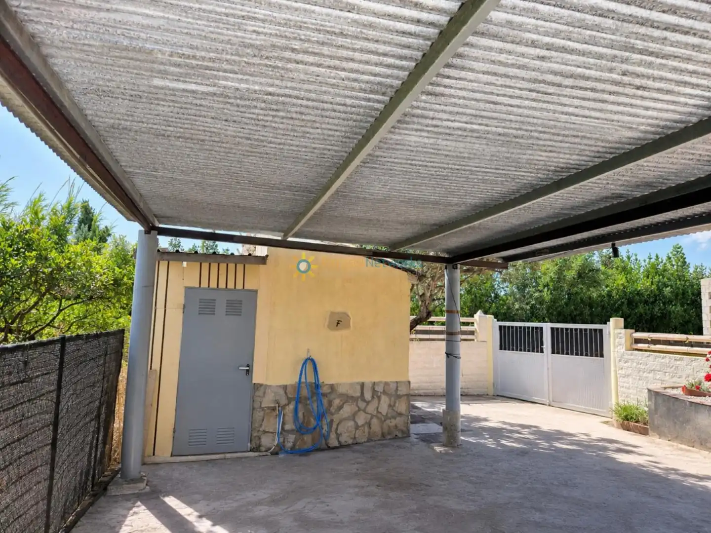 Außenansicht von Haus oder Chalet zum Verkauf in Oliva mit Klimaanlage, Privatgarten und Terrasse
