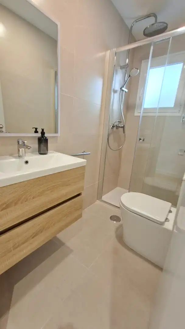 Baño de Piso de alquiler con opción a compra en San Vicente del Raspeig / Sant Vicent del Raspeig con Terraza y Amueblado