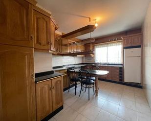 Kitchen of Flat for sale in Ponferrada  with Heating and Storage room