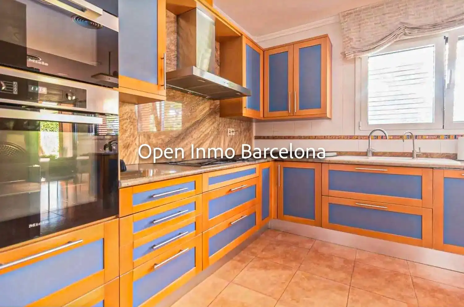 Kitchen of Houses for sale in Castelldefels  with Air Conditioner, Heating and Private garden