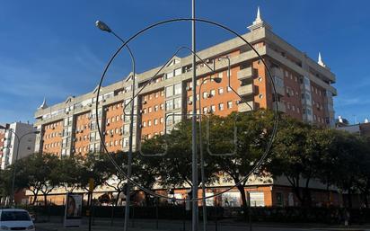 Vista exterior de Pis en venda en  Huelva Capital amb Aire condicionat i Moblat