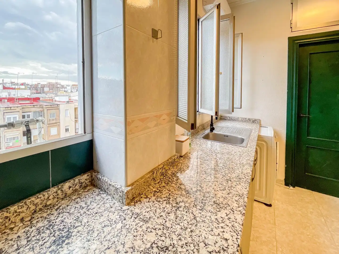 Piso en venta en Avenida de Peris y Valero, 105, Russafa