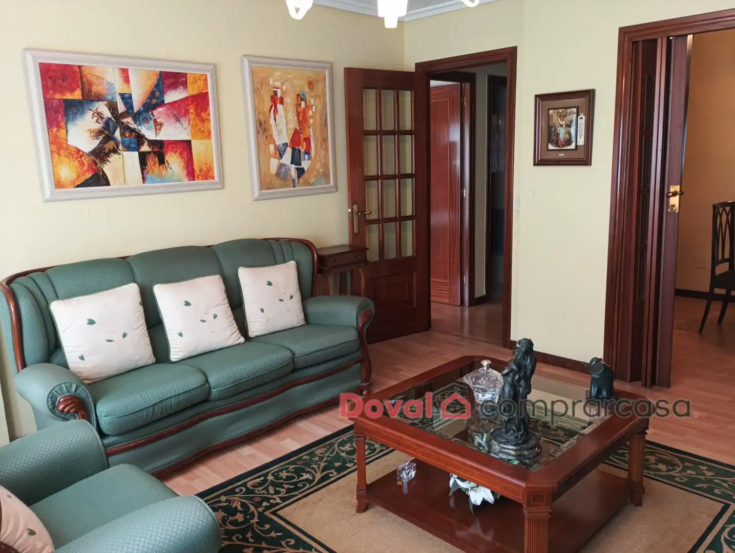 Sala de estar de Piso de alquiler en Vigo  con Calefacción, Parquet y Amueblado