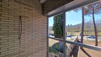 Vista exterior de Dúplex en venda en Celrà amb Terrassa i Balcó