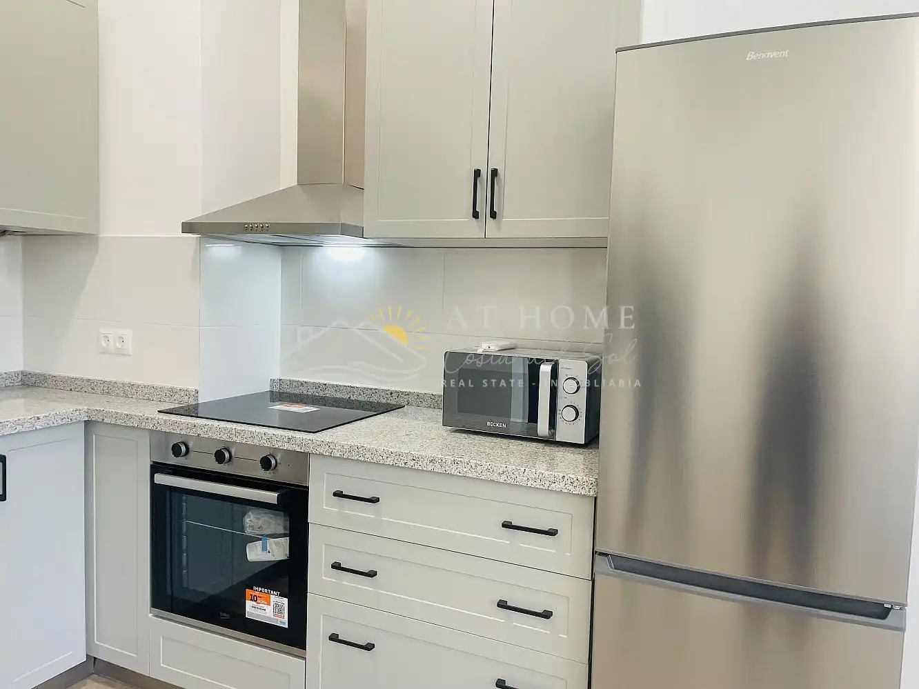 Cuina de Apartament en venda en Torrox amb Terrassa i Forn