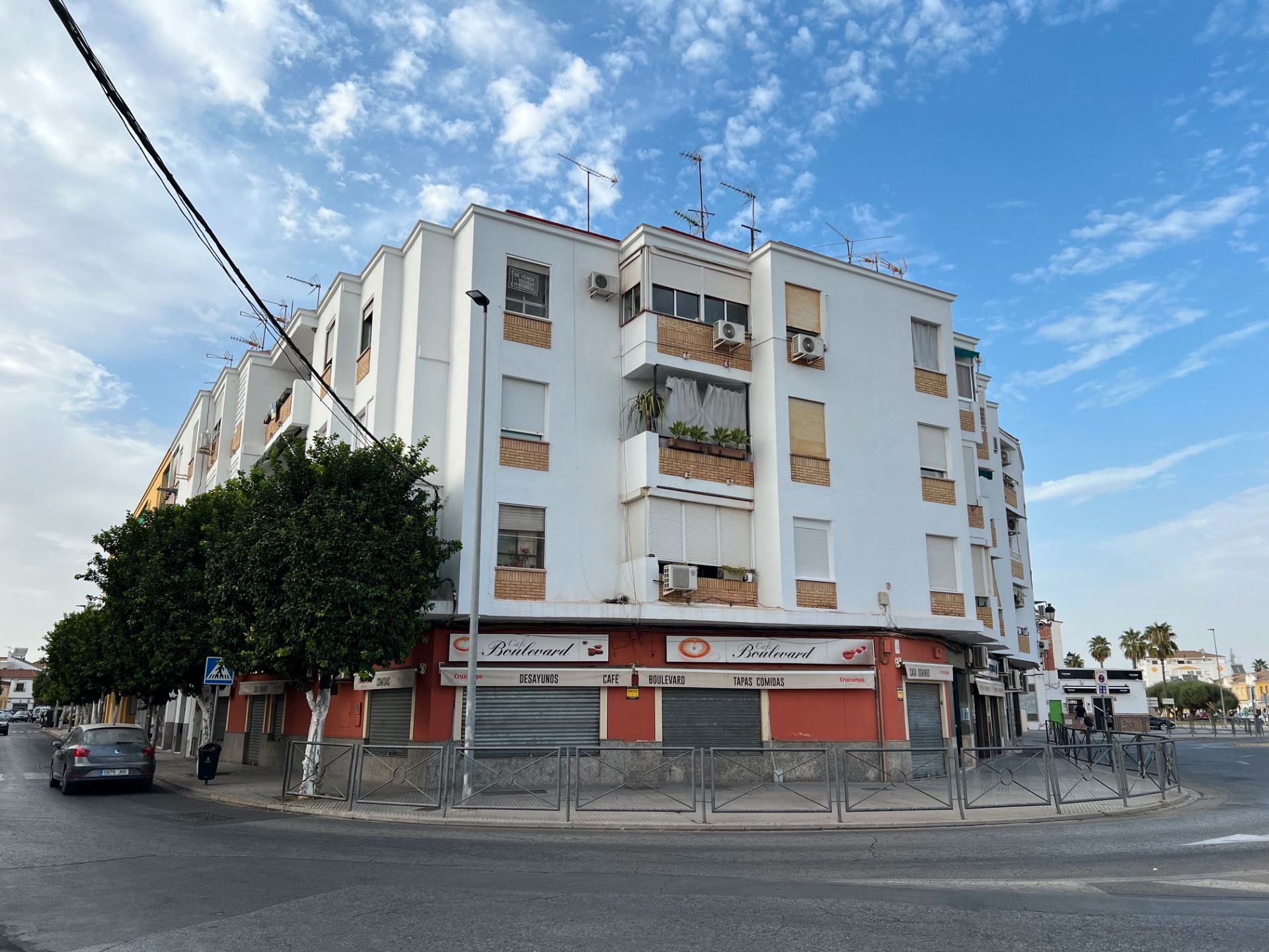 Exterior view of Flat for sale in La Rinconada  with Terrace