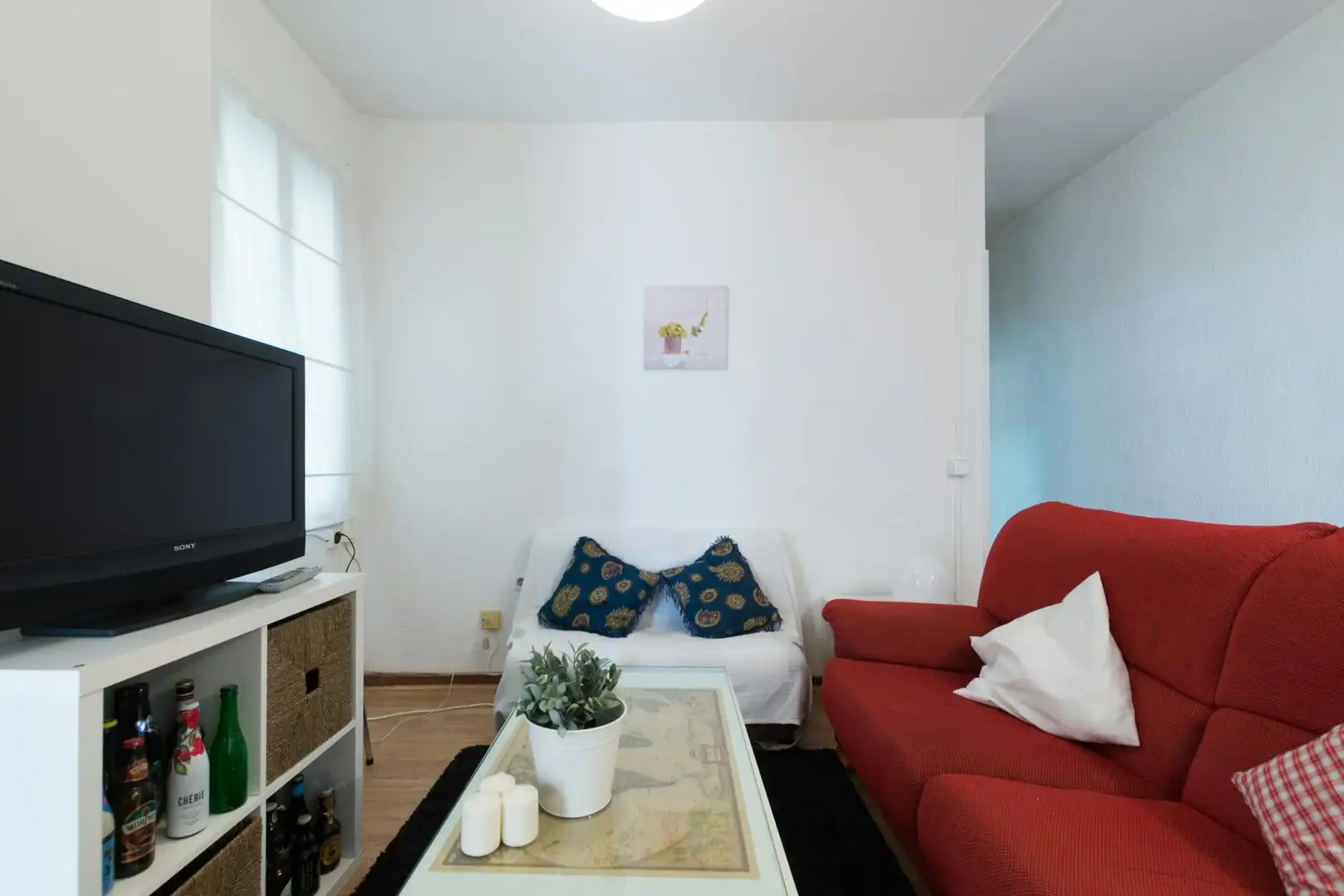 Living room of Flat for rent in  Madrid Capital  with Heating, Furnished and Washing machine