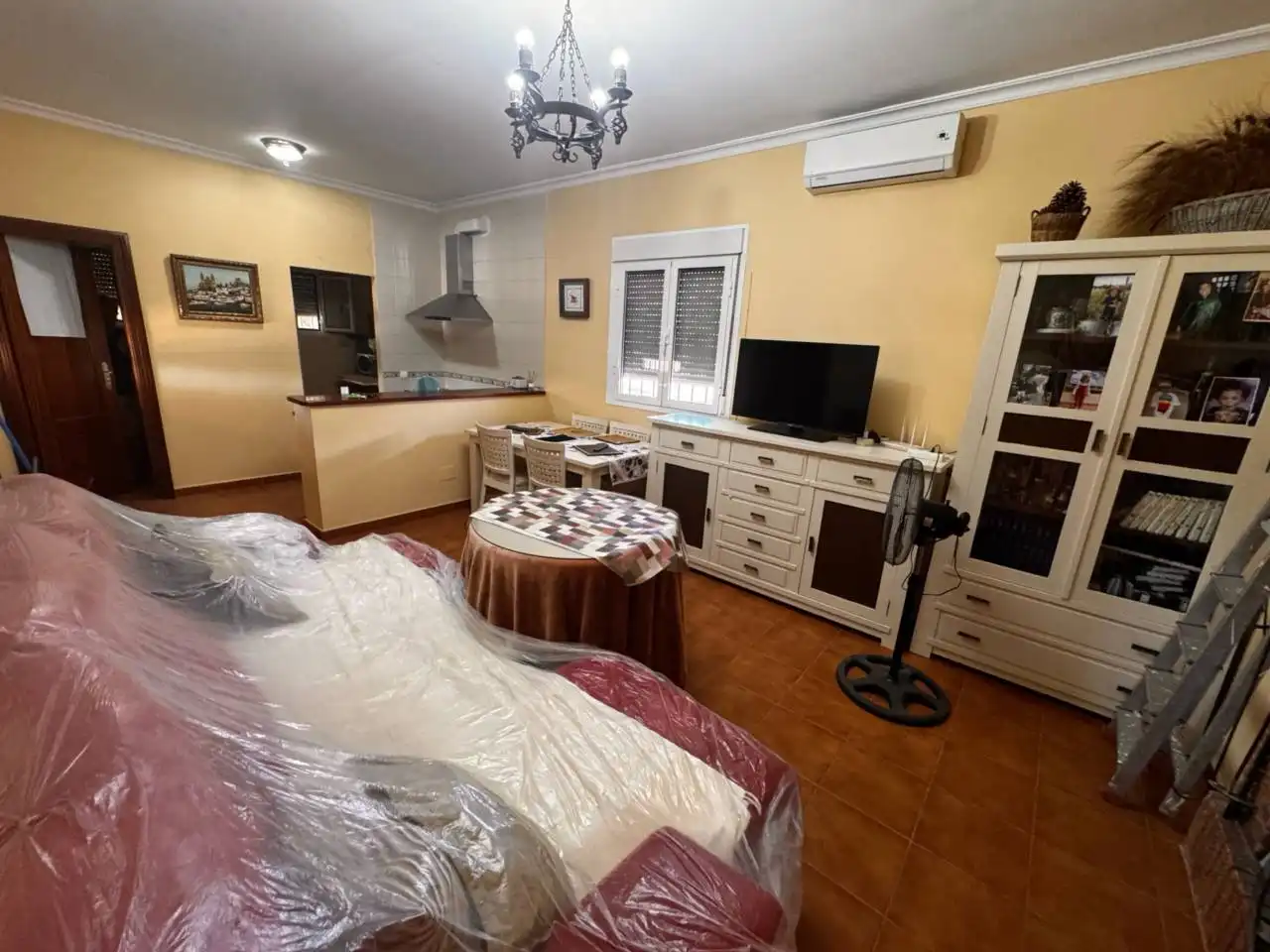 Detached house with pool for sale in Morón de la Frontera, imagen 7