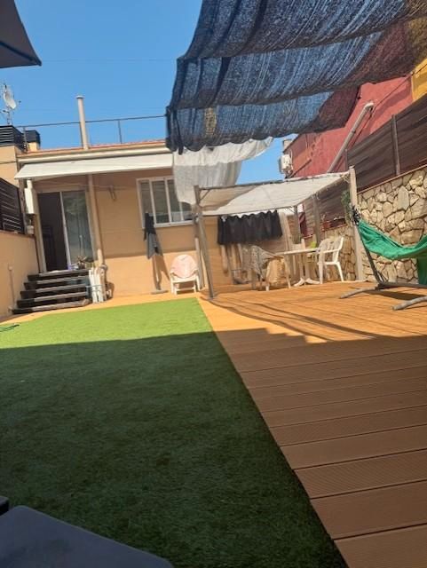 Terrace of Single-family semi-detached for sale in  Barcelona Capital  with Air Conditioner, Heating and Private garden