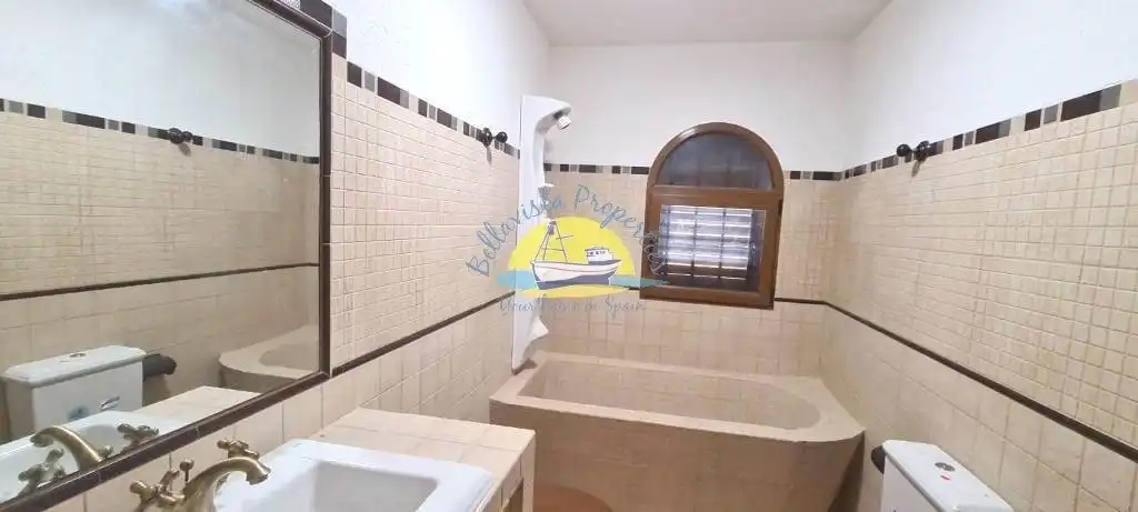 Badezimmer von Country house zum Verkauf in Cartagena mit Privatgarten, Schwimmbad und Möbliert