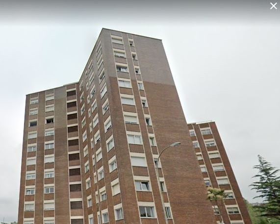 Local en venta en Llaranes