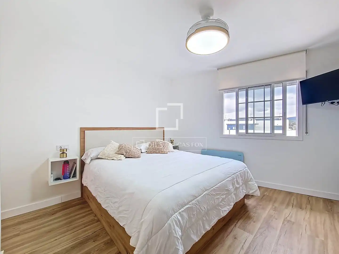Schlafzimmer von Haus oder Chalet zum Verkauf in Vilanova i la Geltrú mit Klimaanlage, Heizung und Parkett