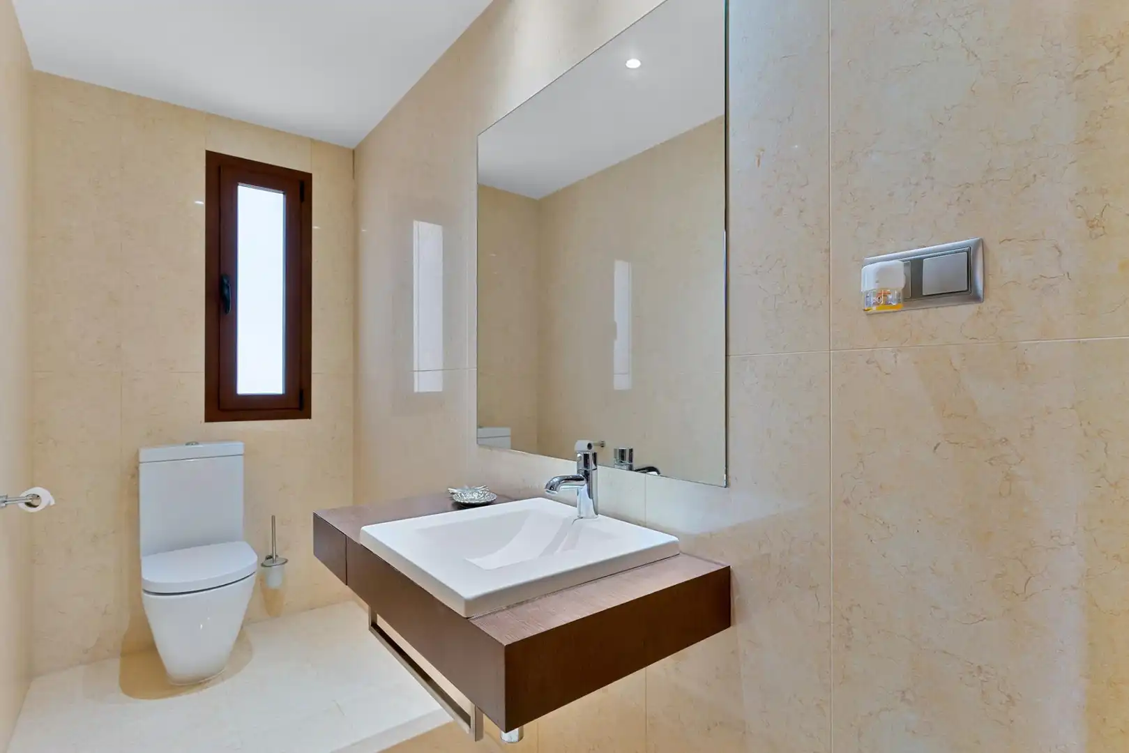 Penthouse with pool for sale in Nueva Andalucía, imagen 18