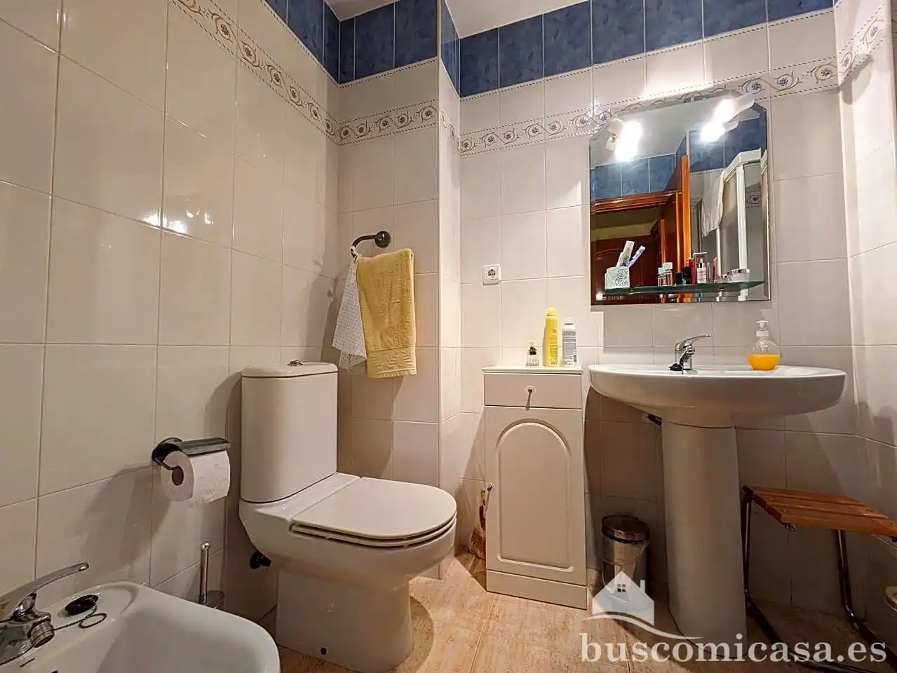 Badezimmer von Maisonette zum Verkauf in Linares mit Klimaanlage, Heizung und Abstellraum