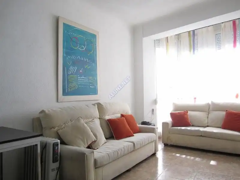 Sala de estar de Piso de alquiler en Granada con Aire acondicionado, Calefacción y Amueblado