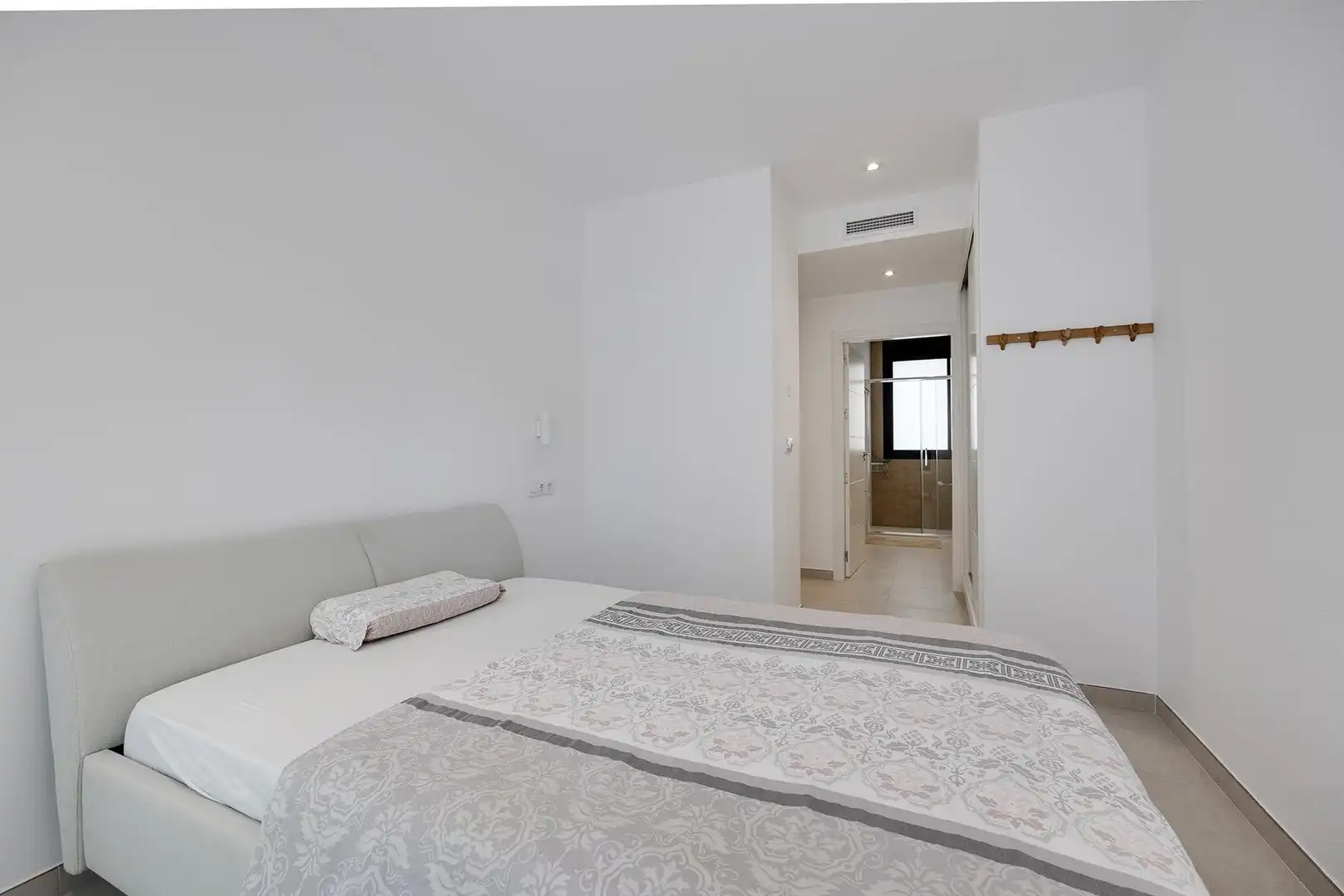 Habitación de Casa o chalet en venta en Pilar de la Horadada con Aire acondicionado, Calefacción y Jardín privado