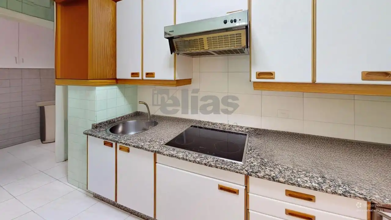 Cocina de Piso en venta en A Coruña Capital  con Amueblado