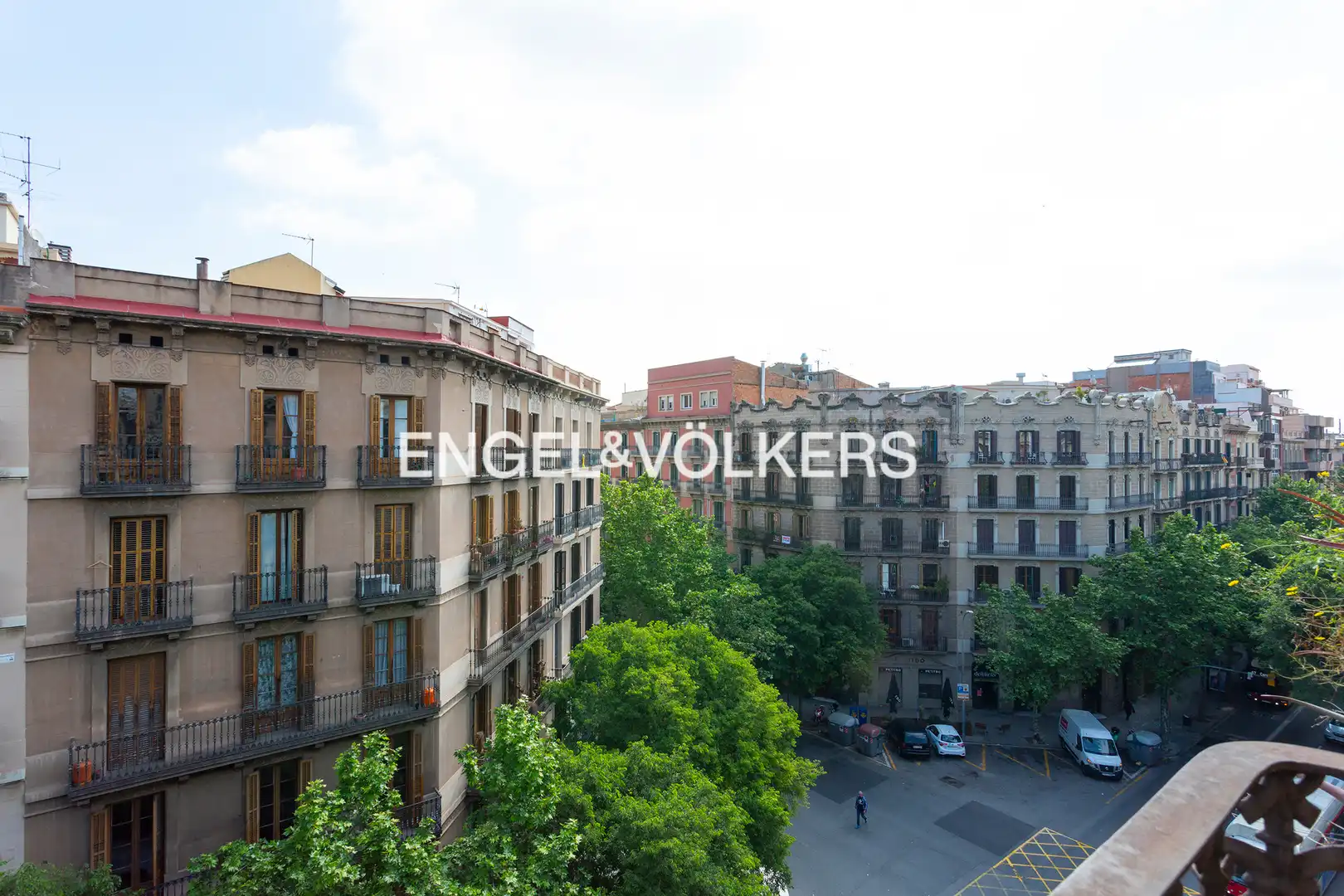 Vista exterior de Pis en venda en Barcelona amb Aire condicionat, Calefacció i Parquet