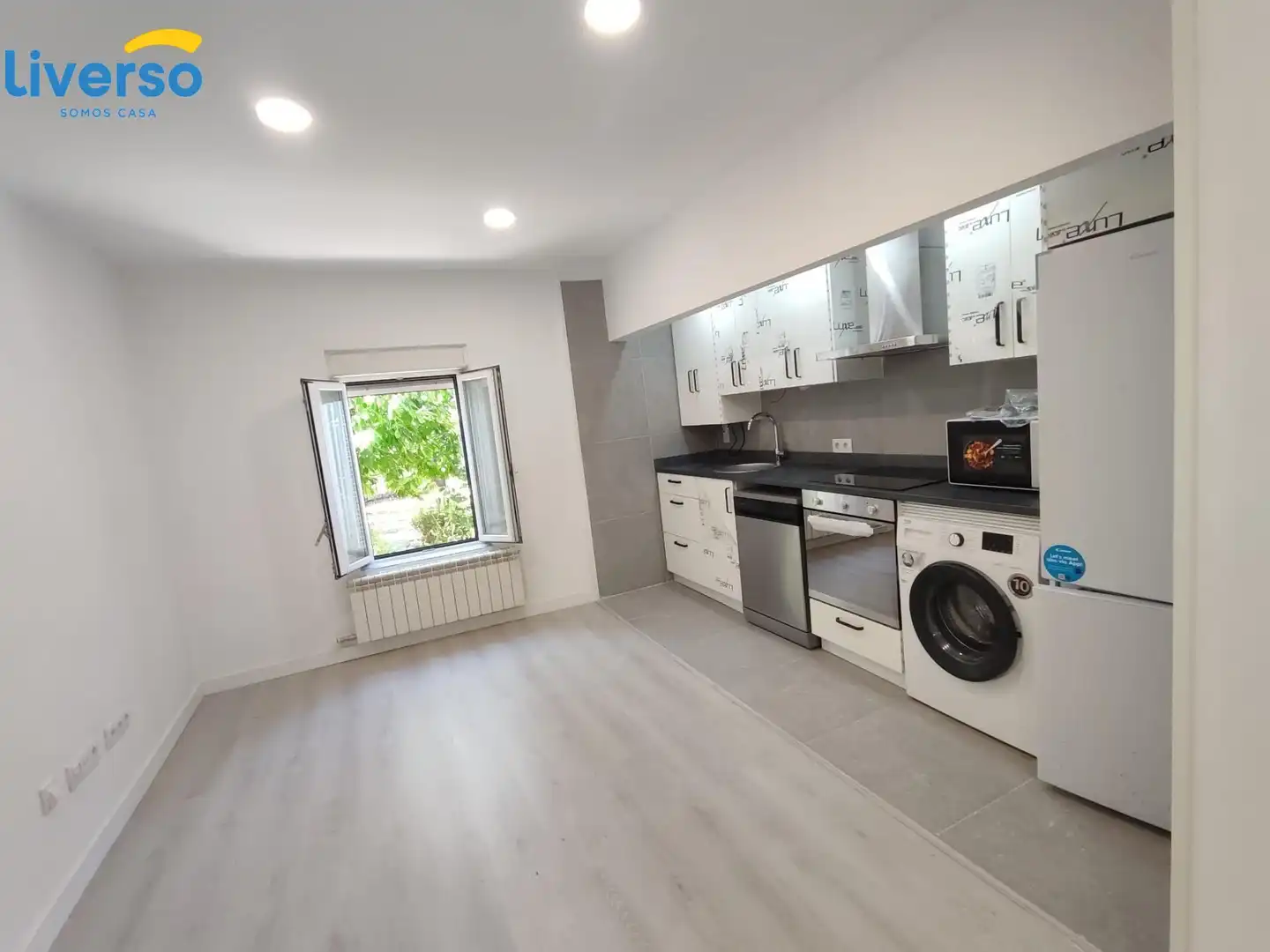 Appartamento con giardino in affitto a Zona Sur - Barrio Cortes, imagen 3