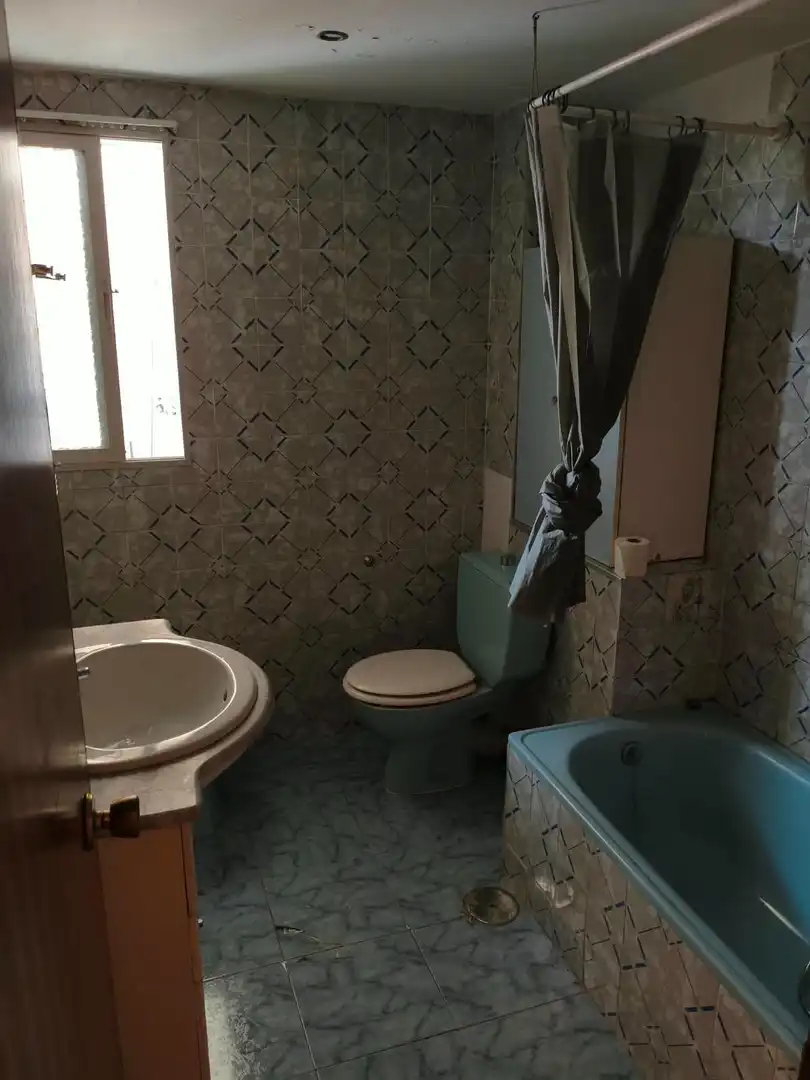 Bathroom of Flat for sale in Loranca