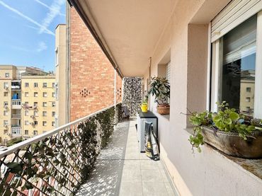 Penthouse mit Aufzug zum Verkauf in Carrer del Rosselló 140
