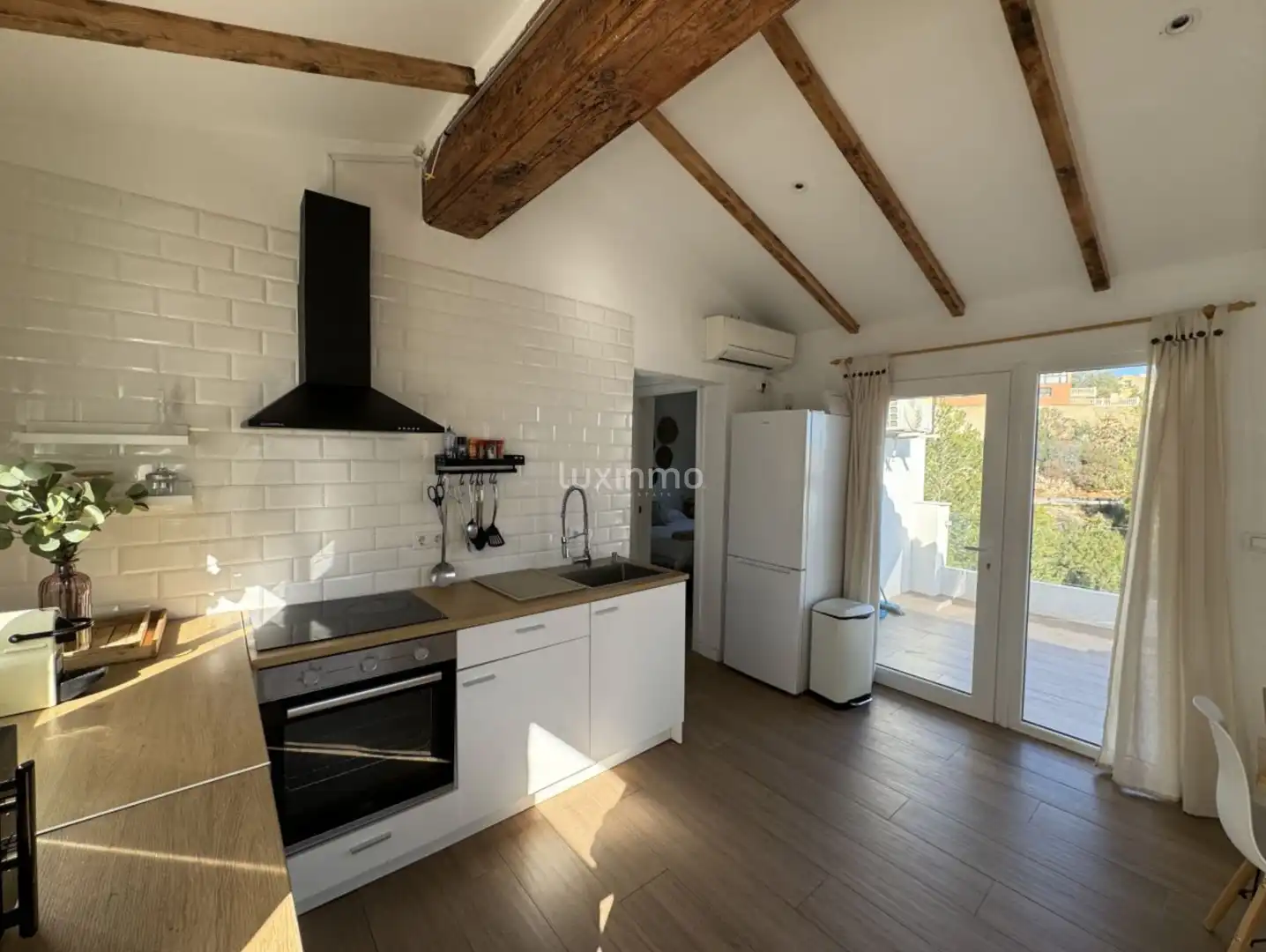 Küche von Haus oder Chalet zum Verkauf in Dénia mit Klimaanlage, Terrasse und Abstellraum