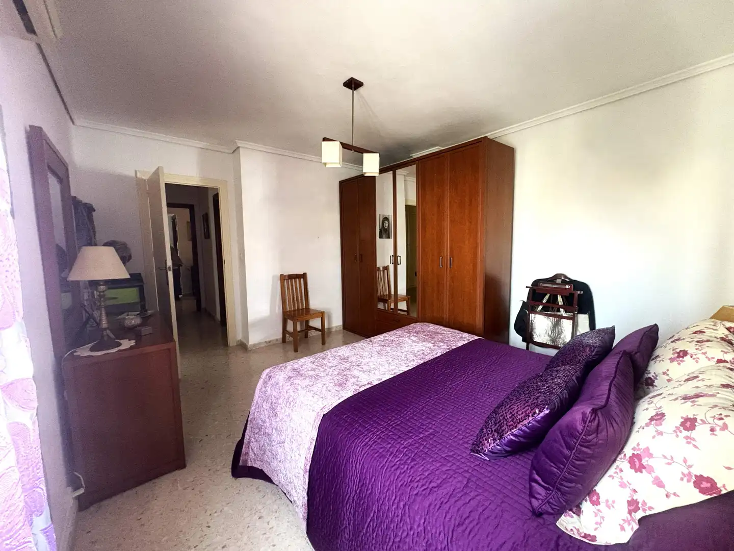Bedroom of Flat for sale in Sevilla  with Air Conditioner, Heating and Terrace