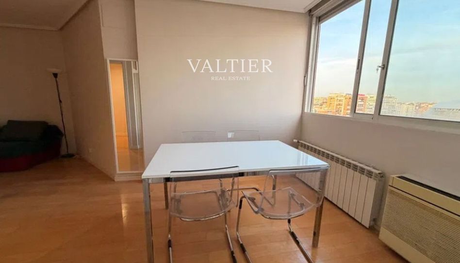 Piso de alquiler en Del General Perón, Cuatro Caminos - Azca - Imagen 2