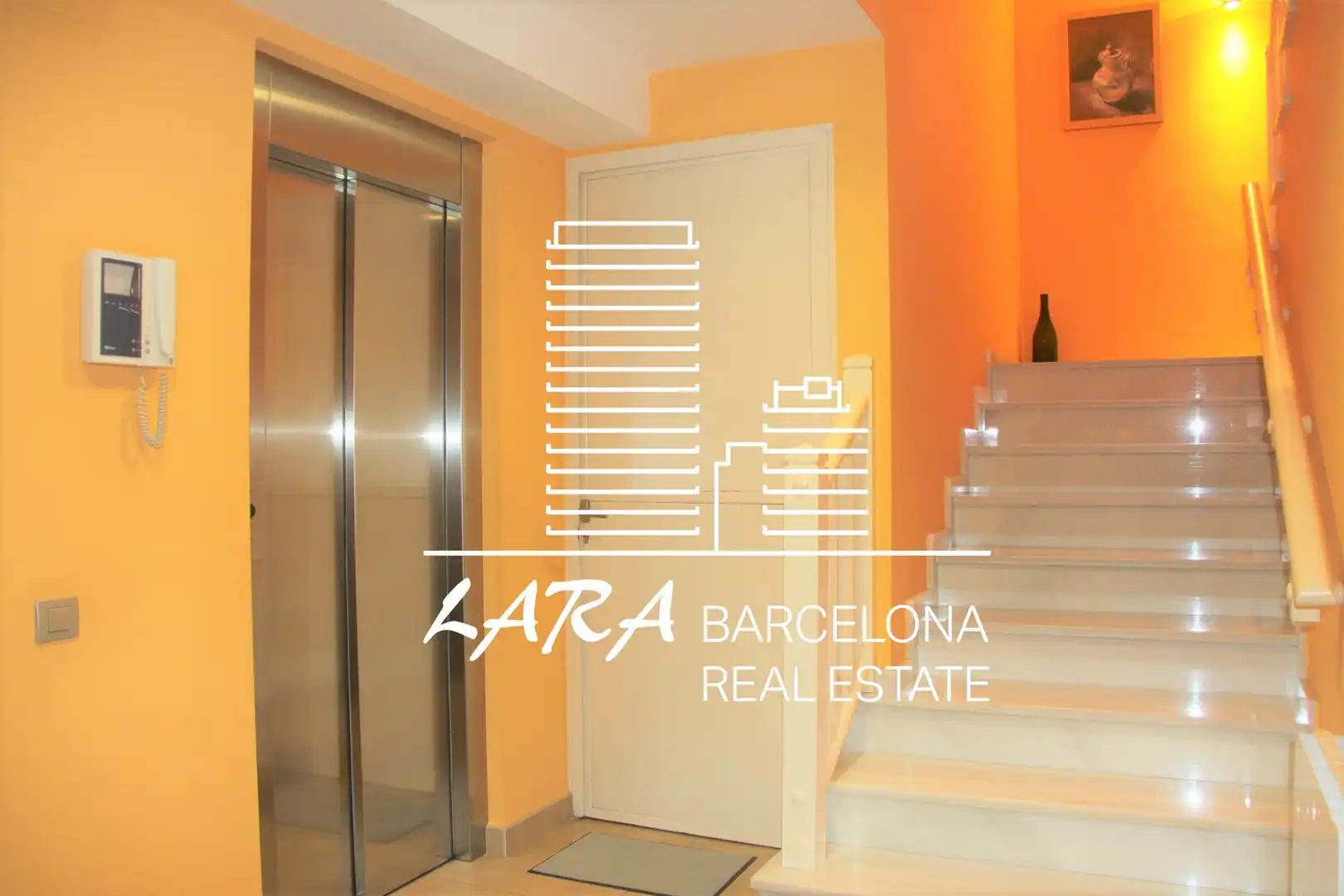 Vista exterior de Casa o chalet de alquiler con opción a compra en Viladecans con Aire acondicionado, Calefacción y Jardín privado