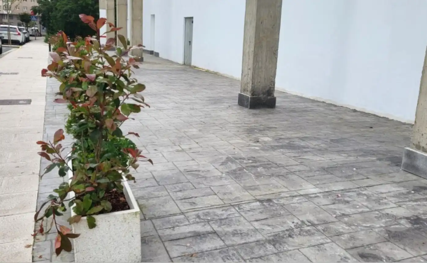 Local comercial en venda a Rua Río Eo 7, imagen 2